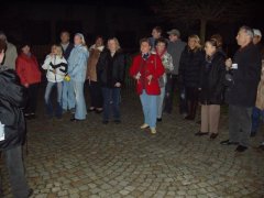 EzIK2CHbVCpcwjT0u7-QA0pBcHnnt5Br0300 (Medium).jpg